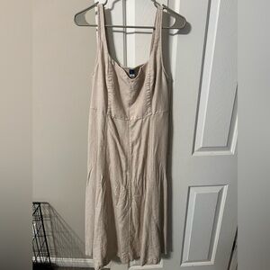 NWOT Old Navy Cream Sleeveless Dress